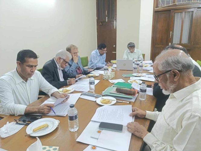 বিশেষজ্ঞদের সাথে পুনরায় সভা করলো ঐকমত্য কমিশন